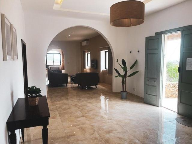 Xagħra Spacious, Bright, Valley & Sea View Maisonette מראה חיצוני תמונה