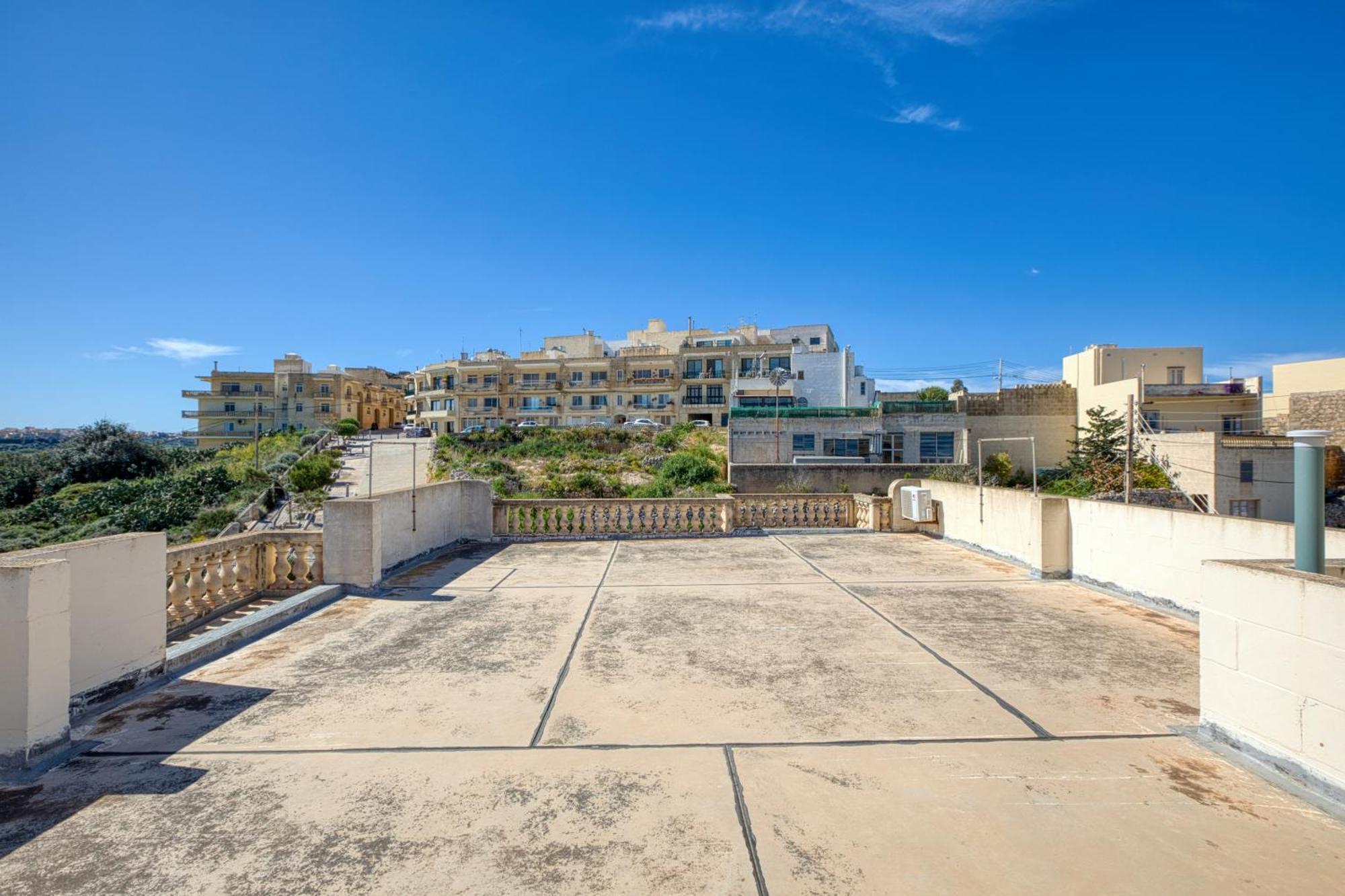 Xagħra Spacious, Bright, Valley & Sea View Maisonette מראה חיצוני תמונה