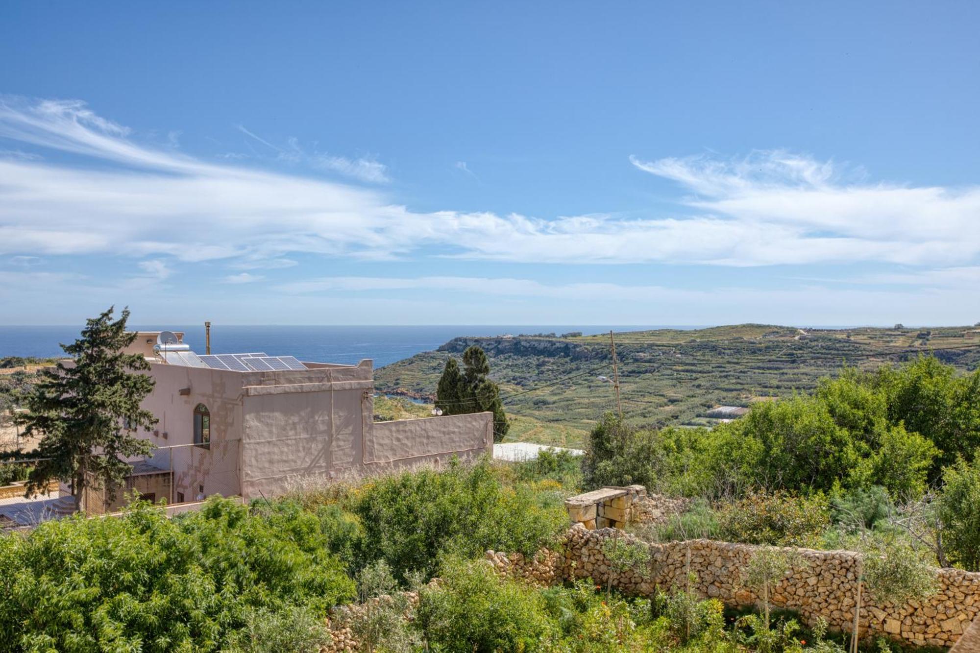 Xagħra Spacious, Bright, Valley & Sea View Maisonette מראה חיצוני תמונה