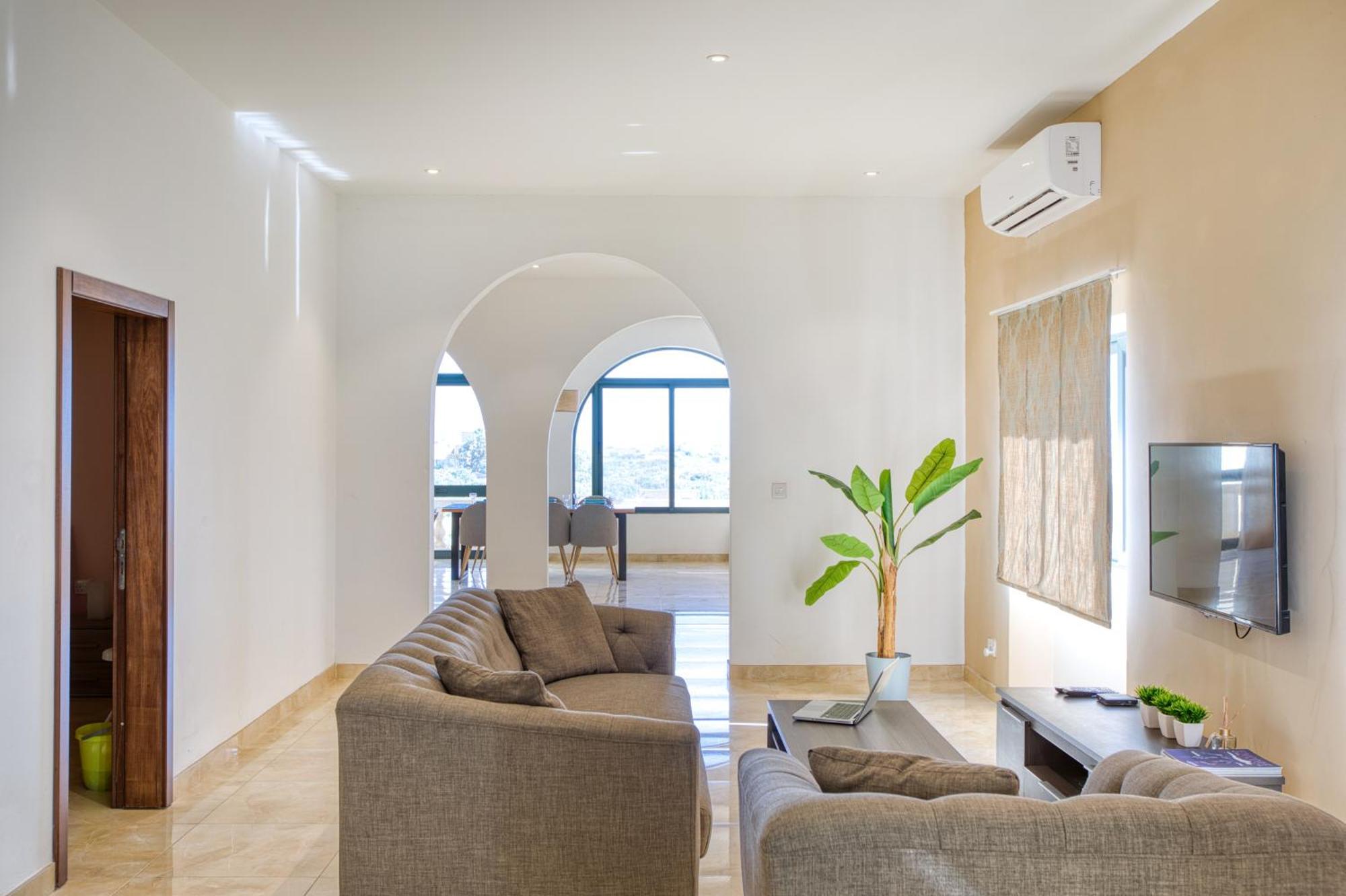 Xagħra Spacious, Bright, Valley & Sea View Maisonette מראה חיצוני תמונה